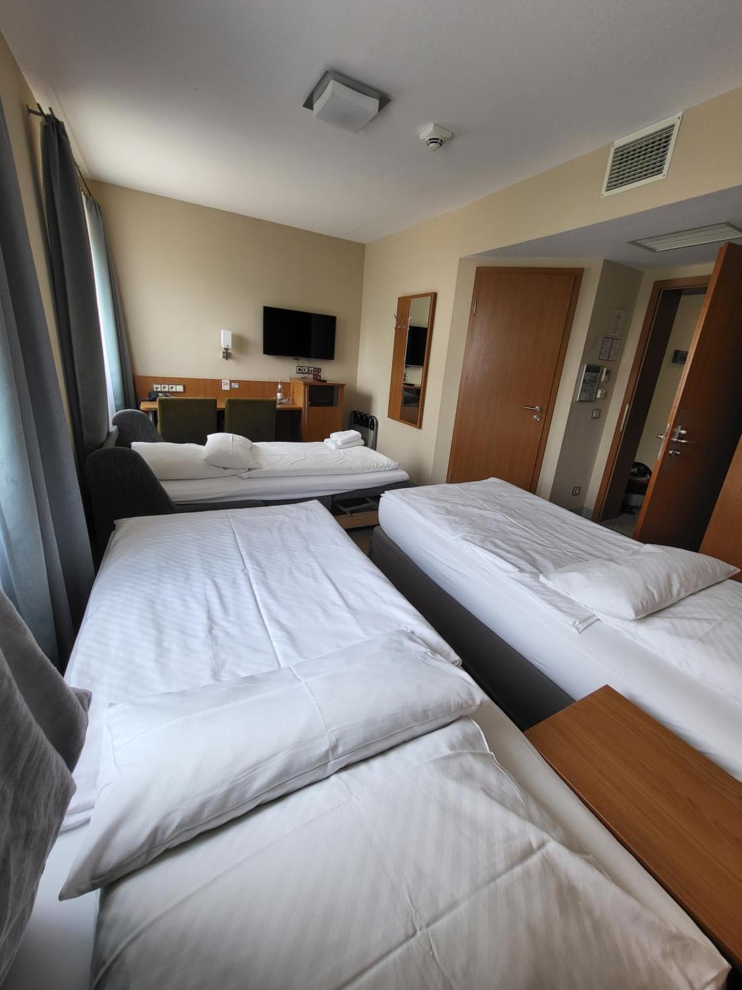 Hotel Lindleinsmuehle Würzburg Buitenkant foto