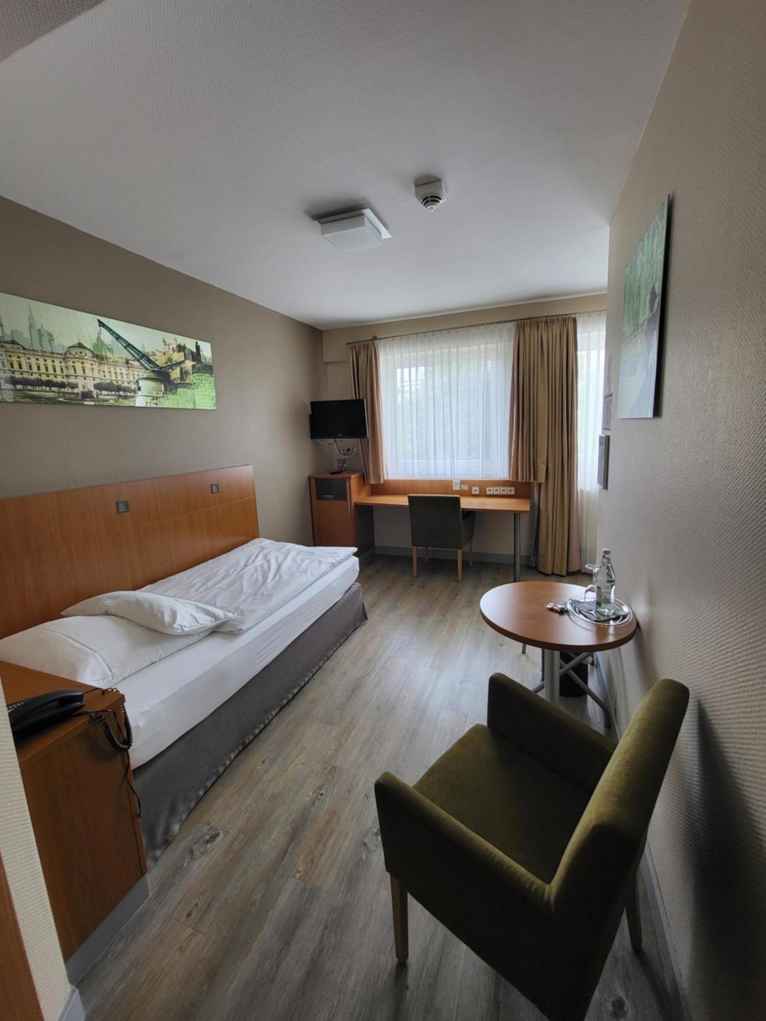 Hotel Lindleinsmuehle Würzburg Buitenkant foto
