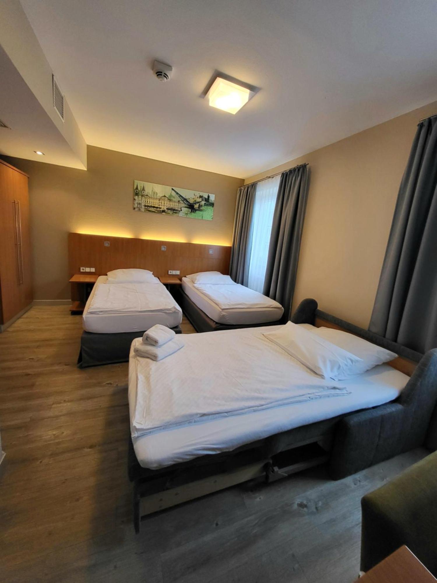 Hotel Lindleinsmuehle Würzburg Buitenkant foto