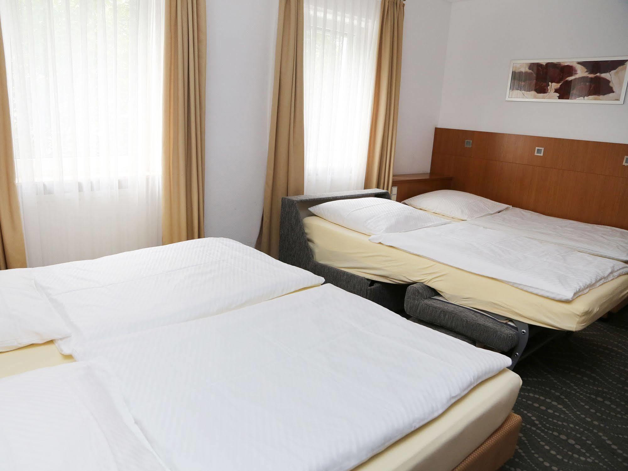 Hotel Lindleinsmuehle Würzburg Buitenkant foto